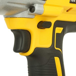 DEWALT DCF899N-XJ Impact Wrench's reversing switch.