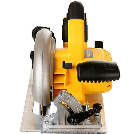 Head on view of the DEWALT DCS570N Circular Saw.