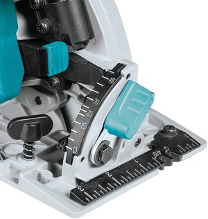 Measuring with the Makita DHS680Z Circular Saw.