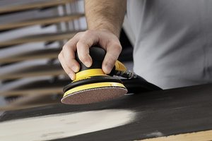 Mirka PROS 650CV Random Orbital Air Sander in use.