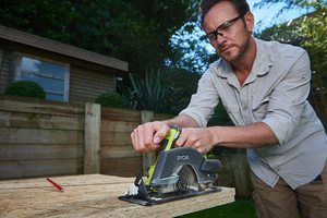 Ryobi R18CSP-0 Circular Saw in use.