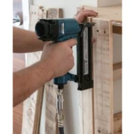 Silverline Air Framing Nailer in use.