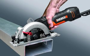 WORX WX439 Circular Saw in use.